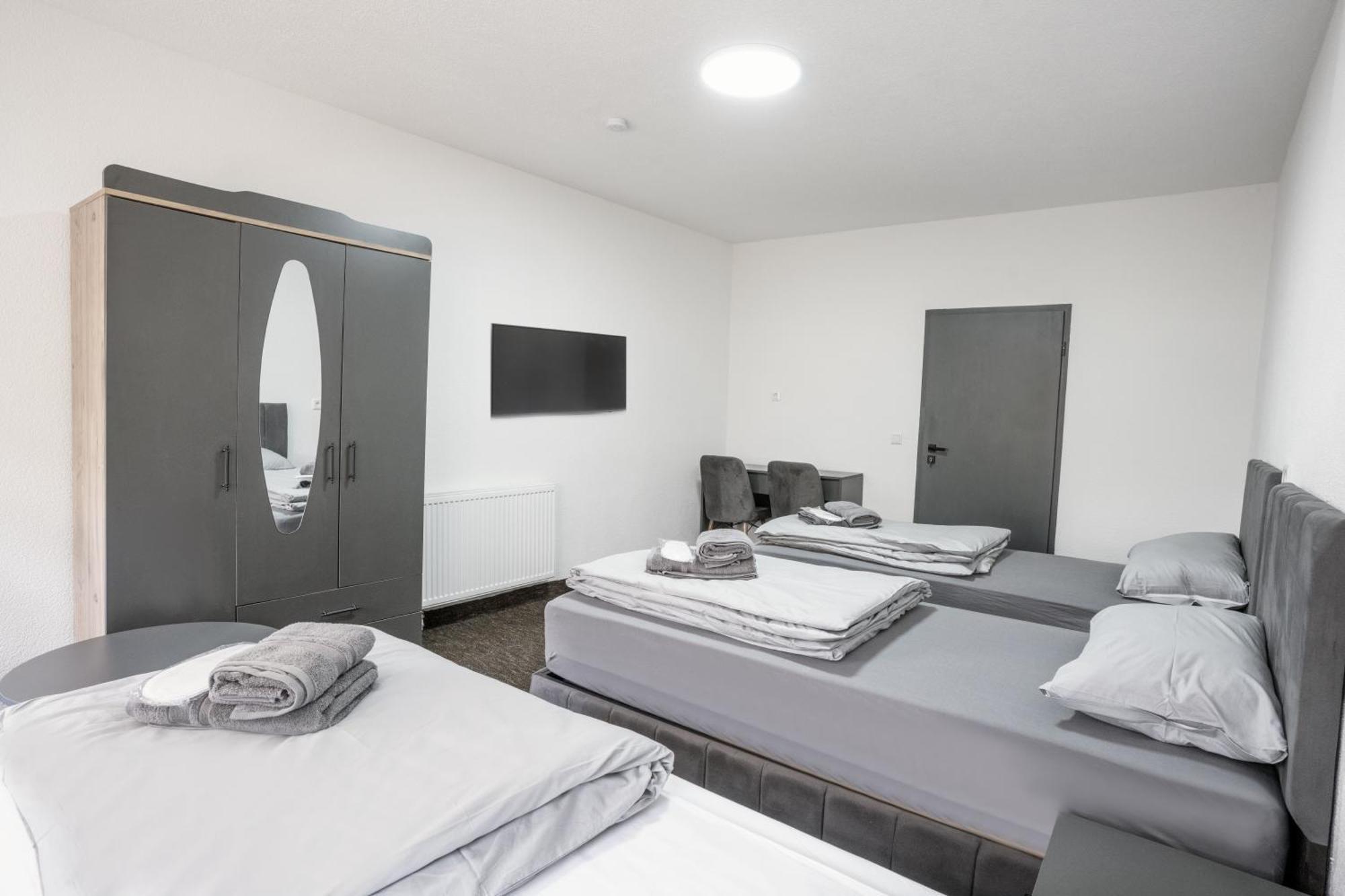 Duisburger Hostel Exteriör bild