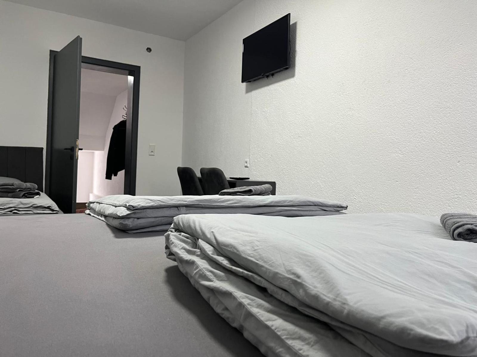 Duisburger Hostel Exteriör bild